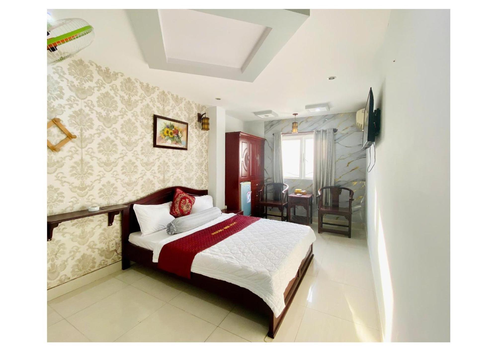 Hotel Phuong Nam Хошимин Экстерьер фото